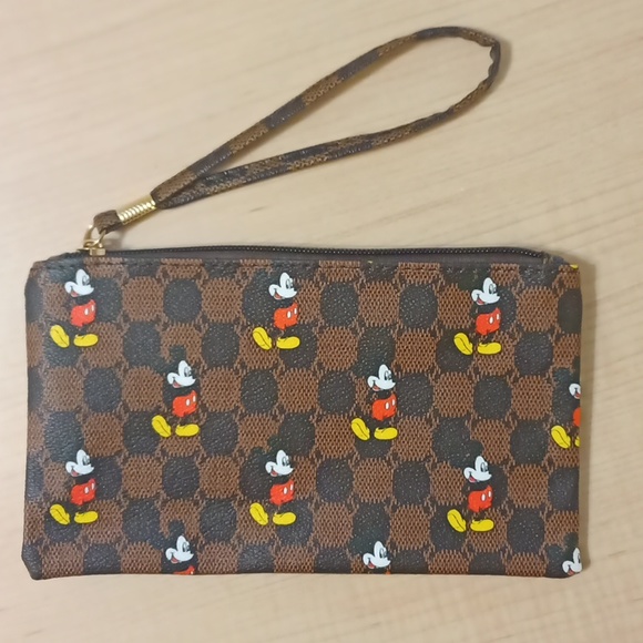 🆕 Mickey Mouse Wristlet Pouch Case Bag Purse Wallet Clutch - Picture 1 of 9